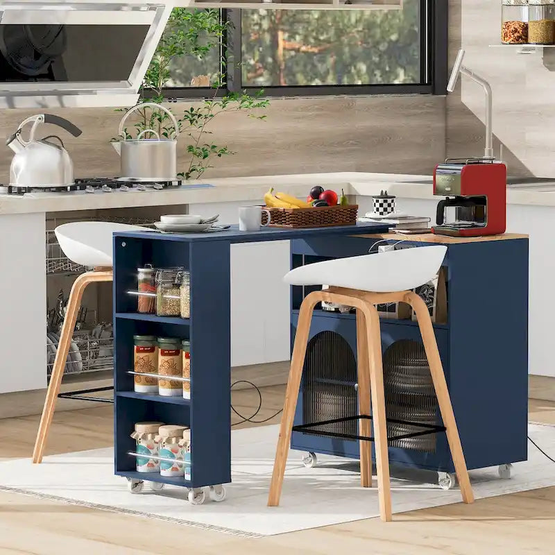 Placard-îlot de cuisine sur roulettes avec portes en verre cannelé et éclairage