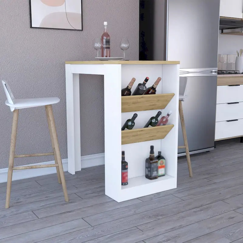 Isla de cocina moderna con tres estantes abiertos y una amplia encimera